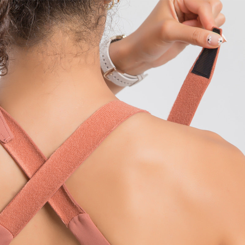 Zip-Front Seamless Bra” (Plus size)