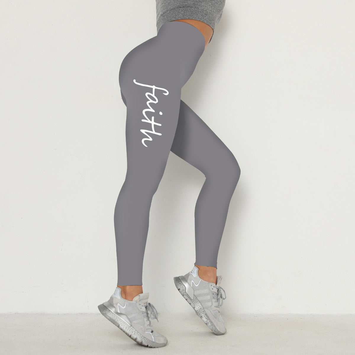 Hip-Lifting Waist Letter Print Stretch Leggings