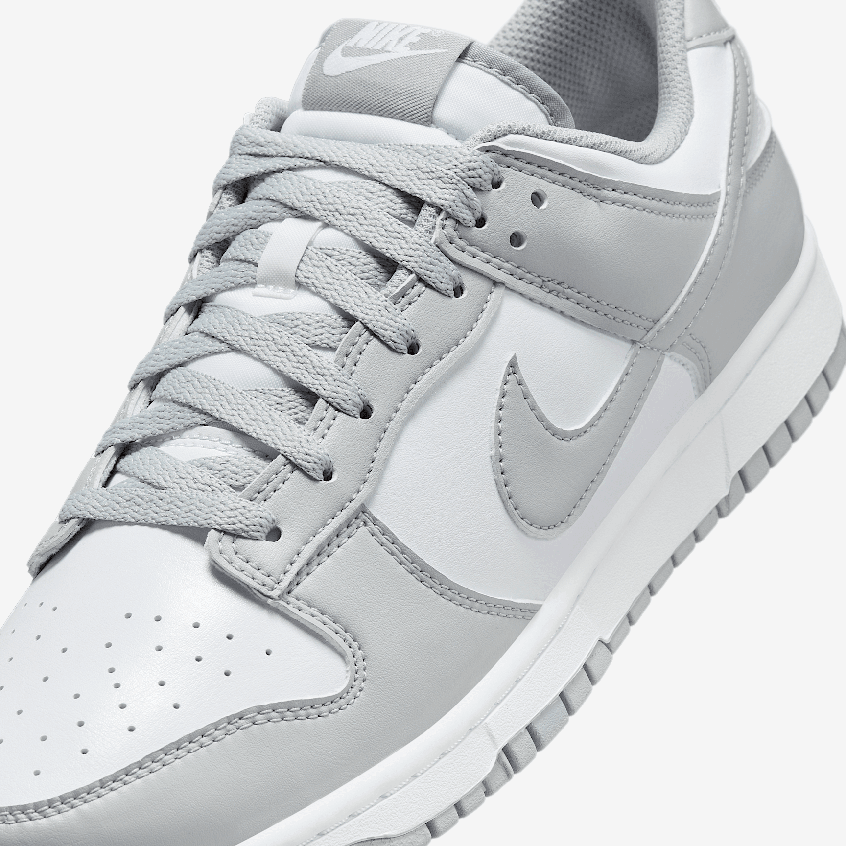 Nike Dunk Low Retro