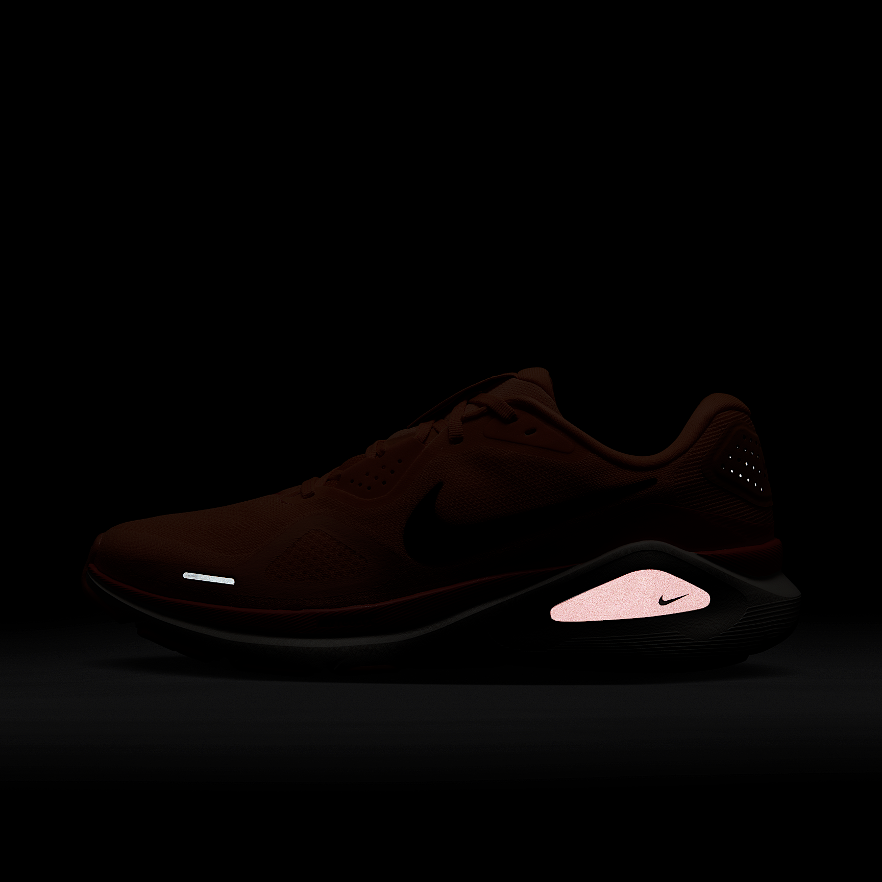 Nike Structure 26