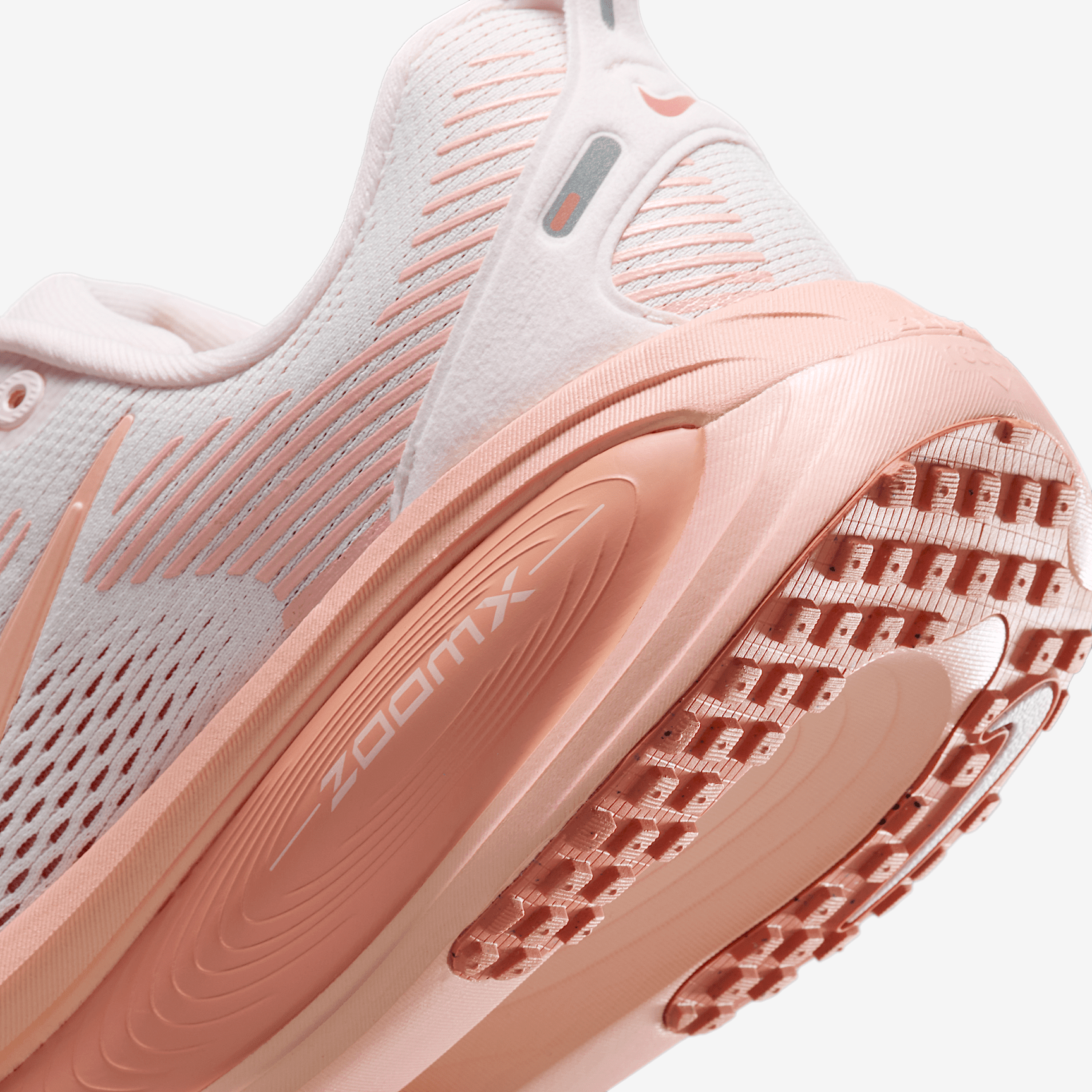 Nike Vomero 18
