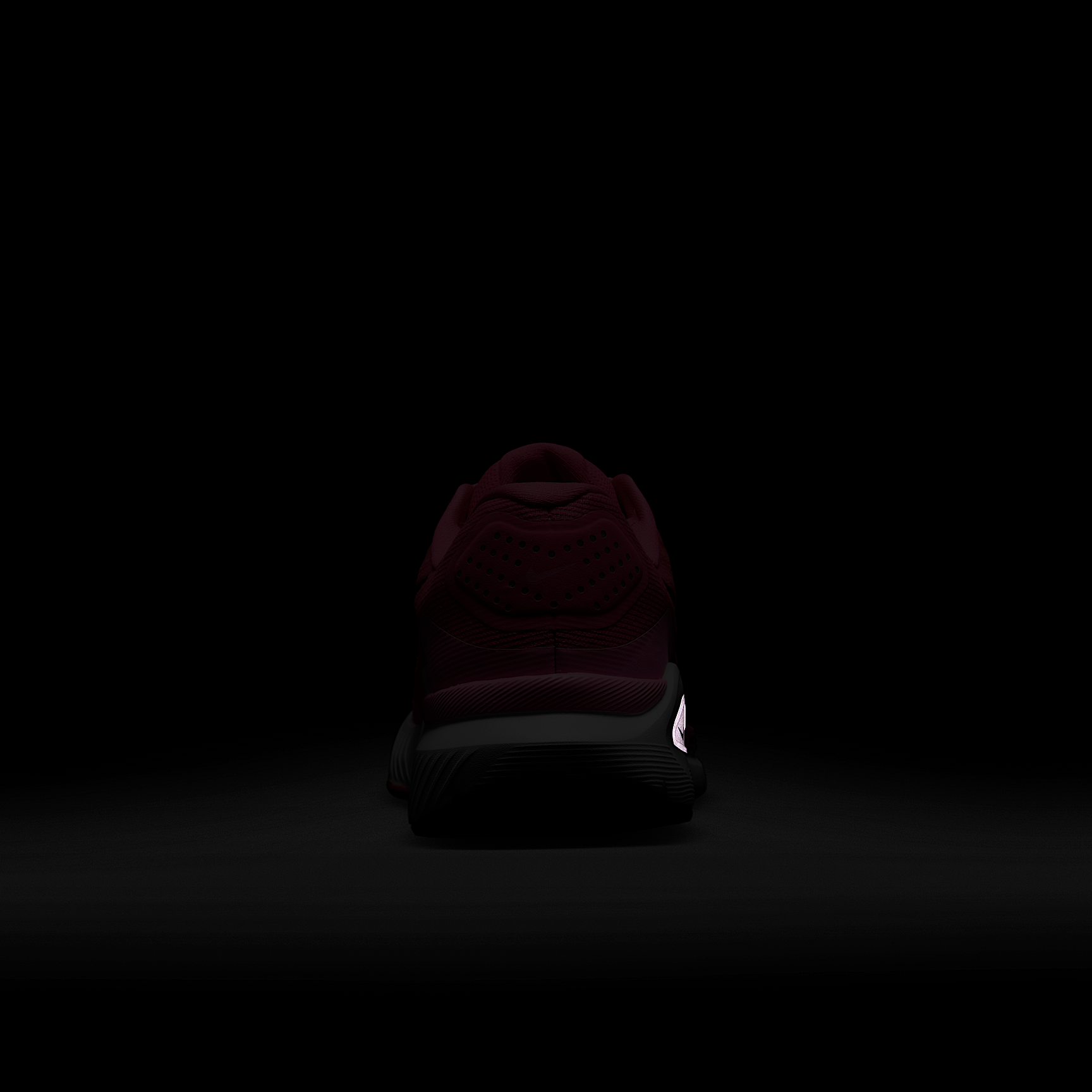 Nike Structure 26